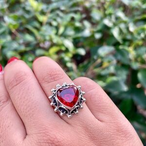 Vintage Red Heart 925 Stirling Silver Ring